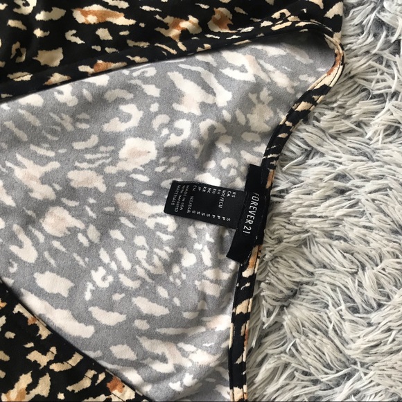 ⚡️FLASH SALE ⚡️ forever 21 drawstring leopard tee - Picture 4 of 4
